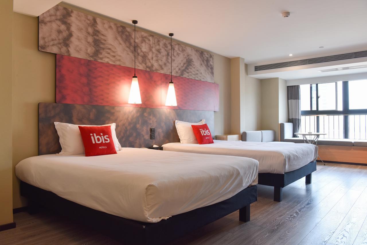 Hotel Ibis Xi'An North Train Station Executive Center Extérieur photo